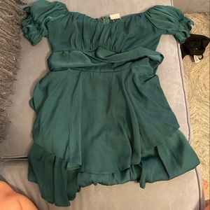 Selfie Leslie Forest Green romper NWT